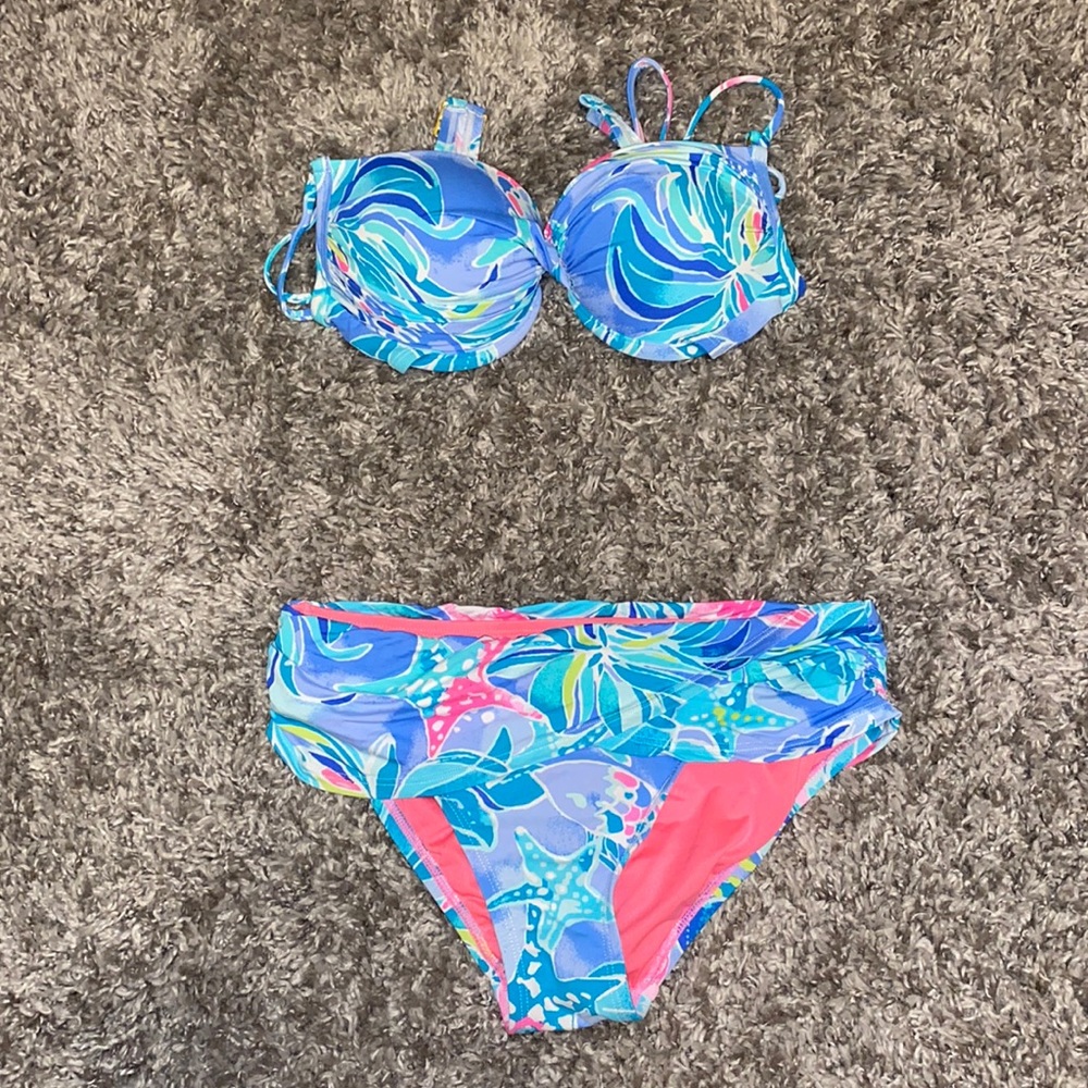 Lily Pulitzer bikini — top size 2 — bottoms size 0